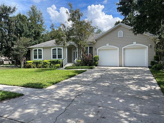 2nd image of 5209 Patricia Dr