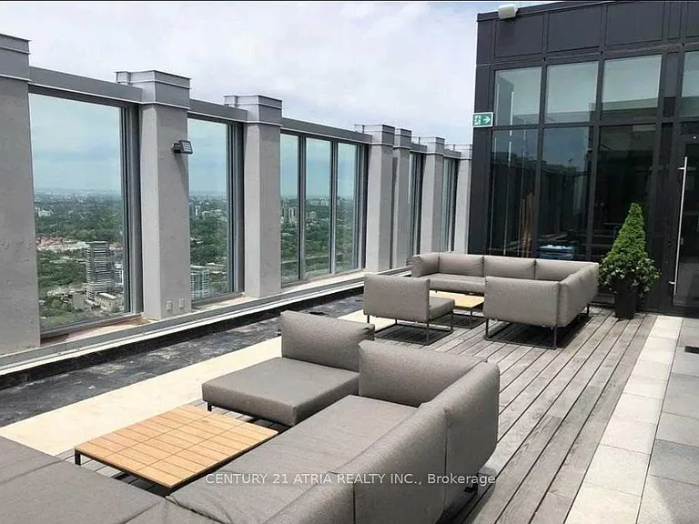 1 Yorkville Ave #2201 — Photo 13