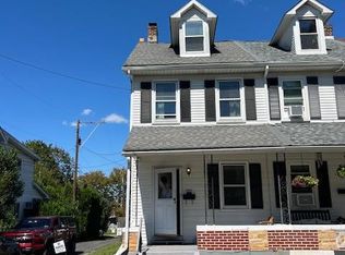653 Furnace St, Emmaus, PA 18049