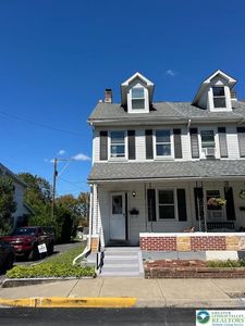 653 Furnace St, Emmaus, PA, 18049