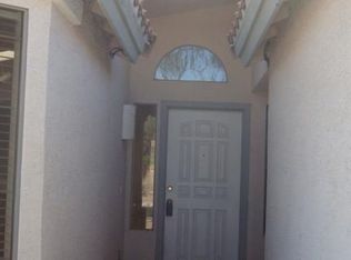 561 E Cantebria Dr, Gilbert, AZ 85296