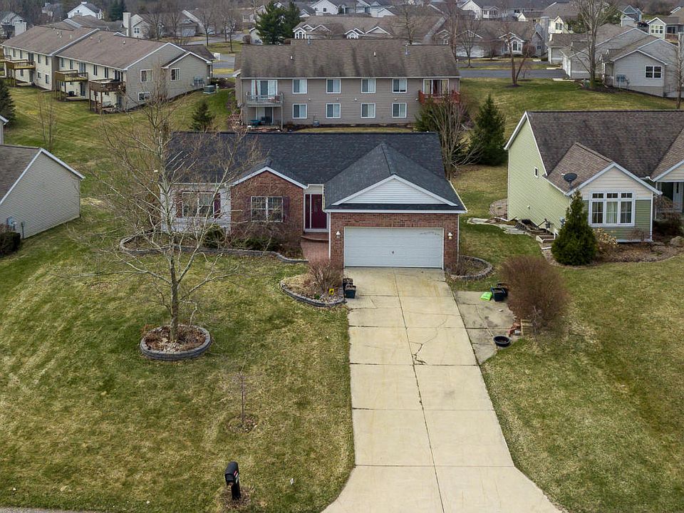 1st image of 10892 Thornberry Way