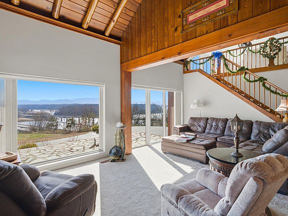 9th image of this home