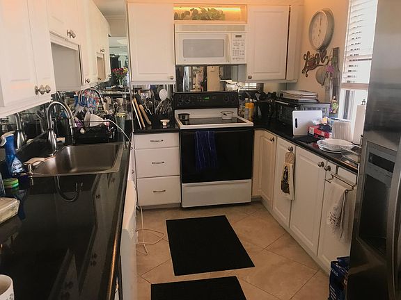 3rd image of 5200 N Flagler Dr APT 1506