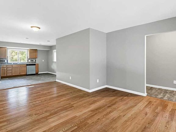 5th image of 6815 Trois Ct