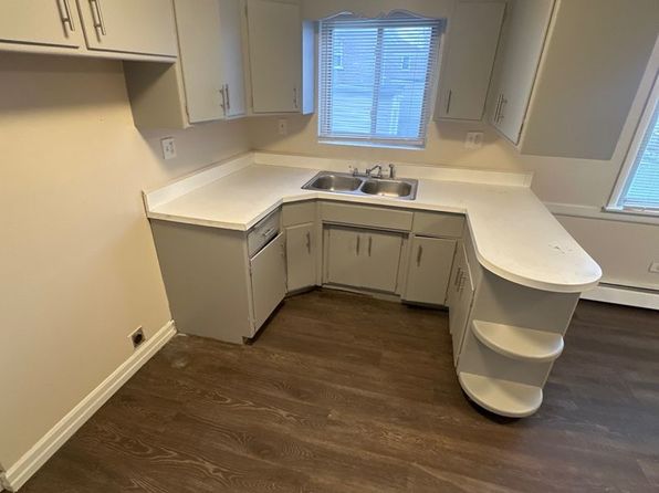 8916 S Justine St #1-W