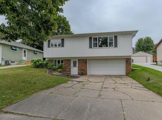 1217 Brown St, Wausau, WI 54403