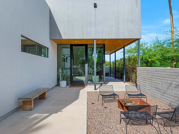 3rd image of 10195 E Cactus Rd