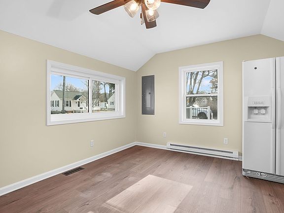 5th image of 6498 Church St