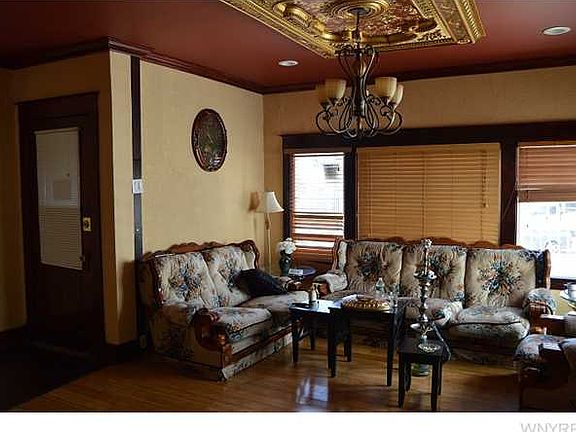 3rd image of 1287 West Ave
