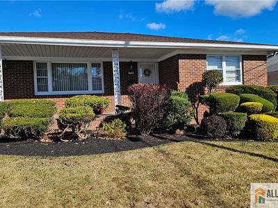 700 Vincent Pl, Perth Amboy, NJ, 08861