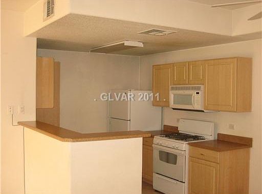 1st image of 8250 N Grand Canyon Dr Unit 1110