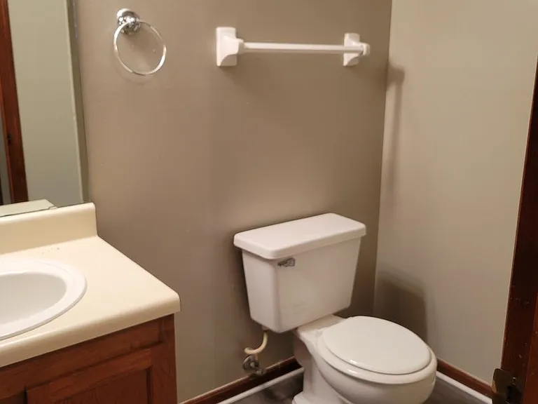 1342 Independence Dr #C — Photo 5