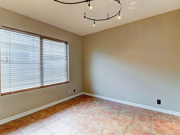 5th image of 21848 N 32nd Ave