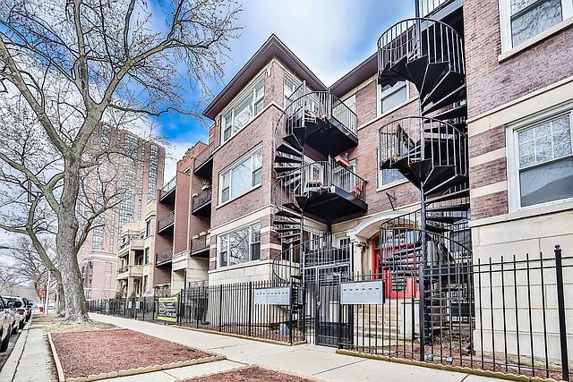 1st image of 5123 N Kenmore Ave #2