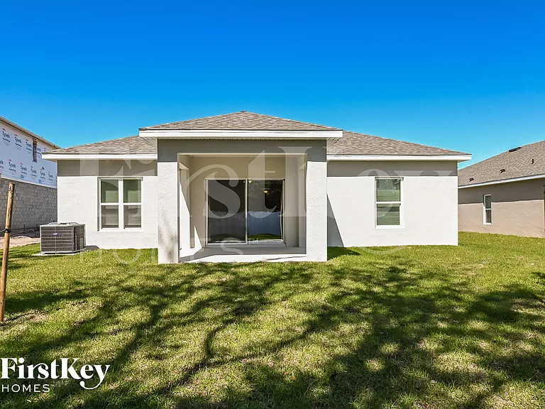 900 Avenal Ln — Photo 18