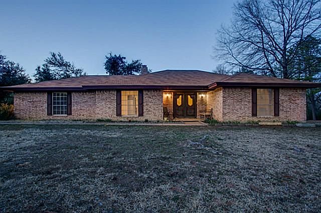 1st image of 5805 Post Oak Dr