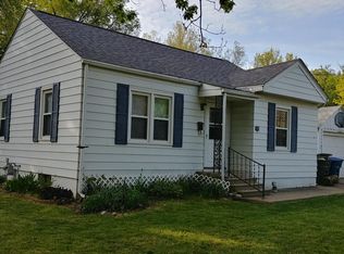 5701 Washington Ave, Des Moines, IA 50310