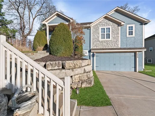 5425 N 102nd St, Kansas City, KS 66109