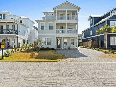 37 Penelope St, Miramar Beach, FL, 32550