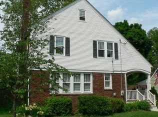 59 N Main St, Flemington, NJ 08822