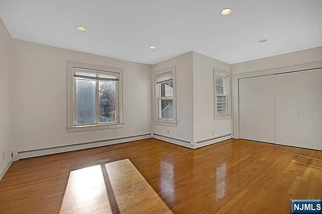 164 Orient Way — Photo 20