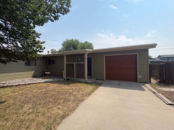 920 1/2 Crist Dr