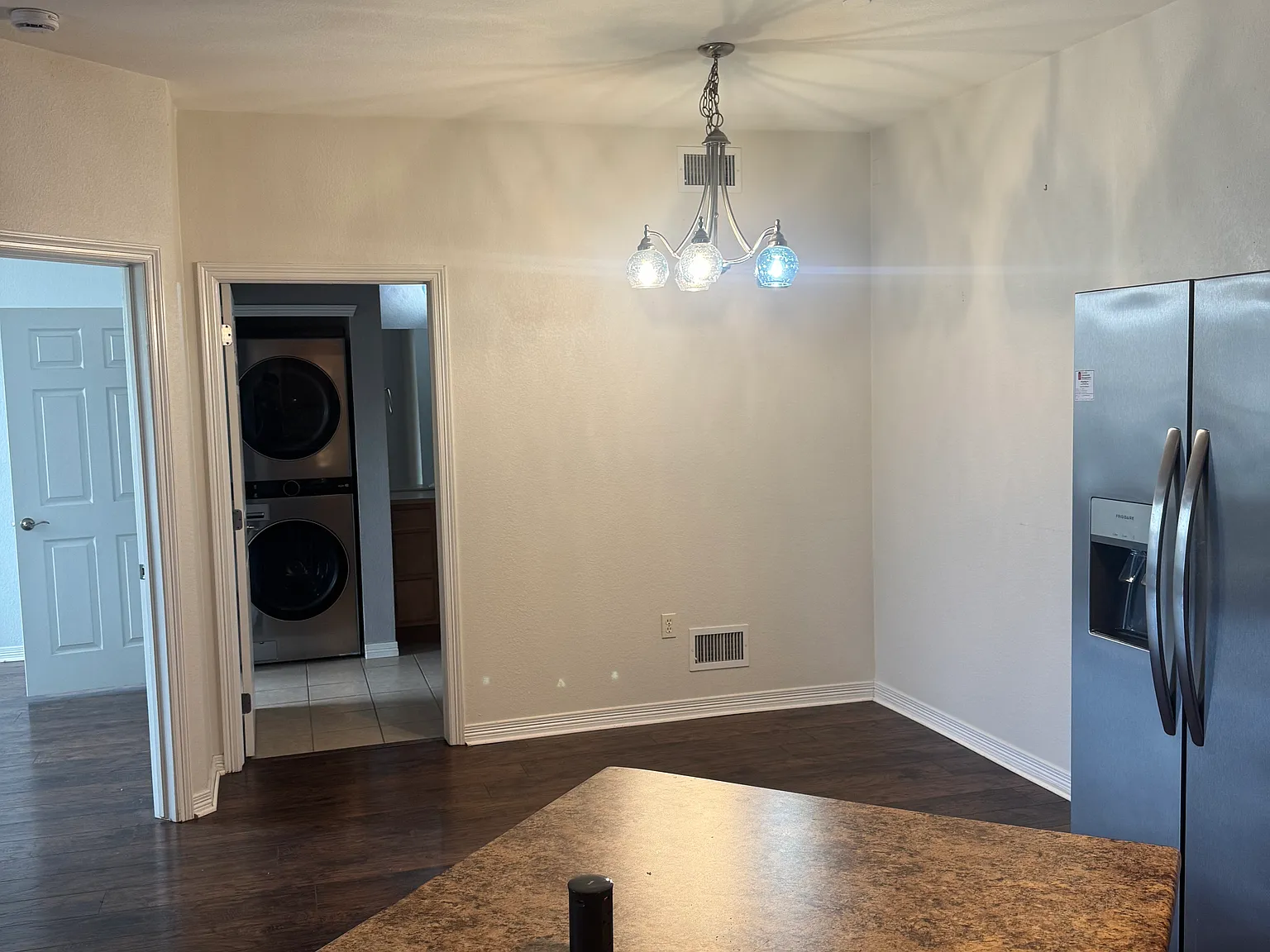 1 bed, 770 sqft, $1,700 — Photo 3