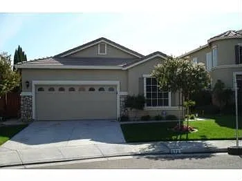572 Veneto Ct photo 1