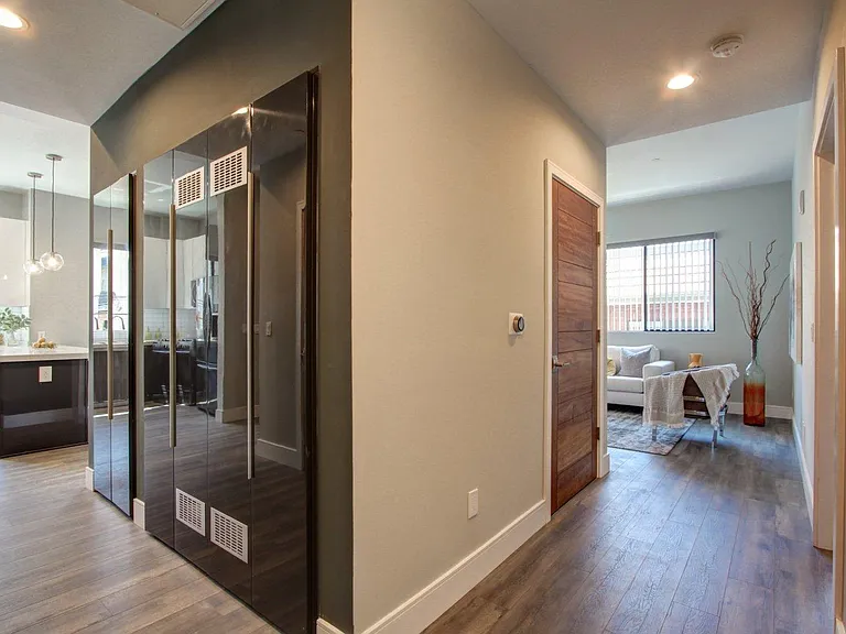 330 Salem St #304 — Photo 10