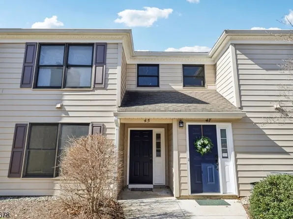 45 Sunrise Dr, Long Hill Twp., NJ 07933