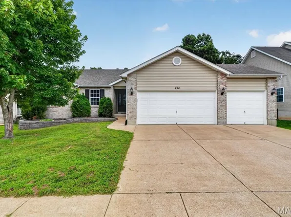 234 Romaine Spring Vw, Fenton, MO 63026