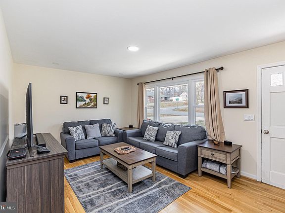 2nd image of 266 Anderson Dr