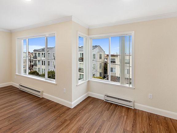 3rd image of 174 20th Ave APT 301