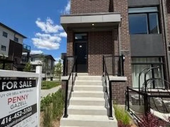 1695 Dersan St #902, Pickering, ON L1X 0S9