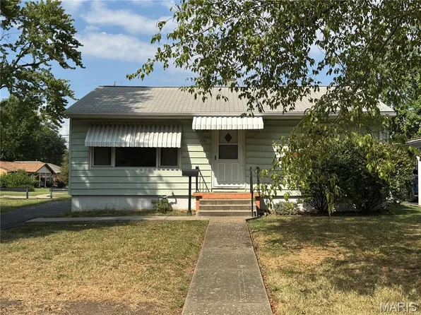 1541 Garfield Ave, Granite City, IL 62040