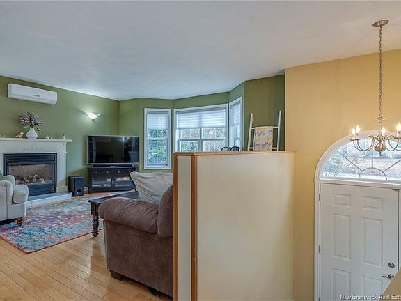 3rd image of 965 Coverdale Rd