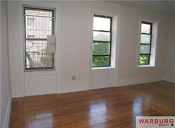 Rented by Warburg