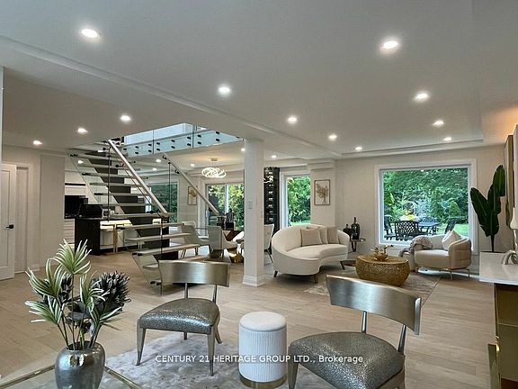 5th image of 1 Rosegarden Cres