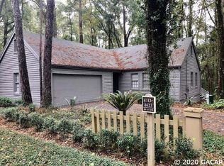 4613 SW 83rd Dr, Gainesville, FL 32608