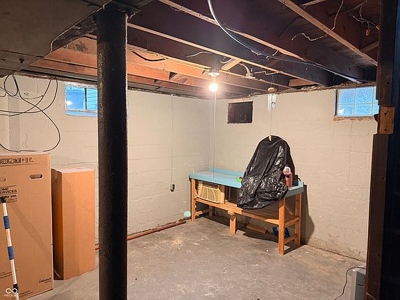 5th image of 5338 Brookville Rd