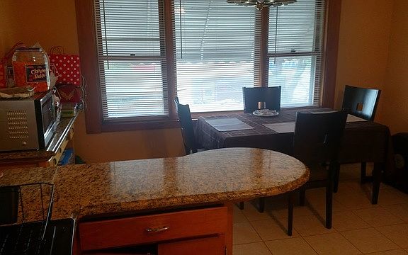 4th image of 2754 N Mulligan Ave