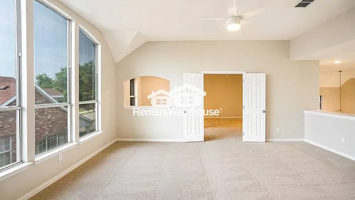 508 Lilac Ln — Photo 34