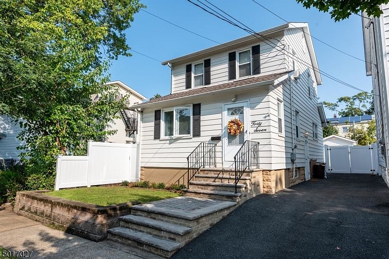 1st image of 47 E Almira St
