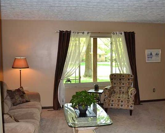 4th image of 11445 Windridge Dr