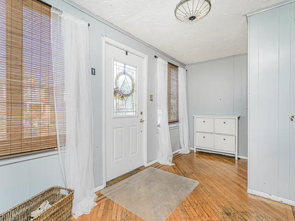 78 Burnside Avenue image 3 of 29