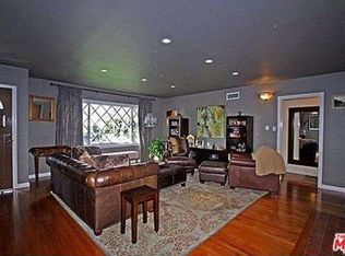 718 Schumacher Dr, Los Angeles, CA 90048