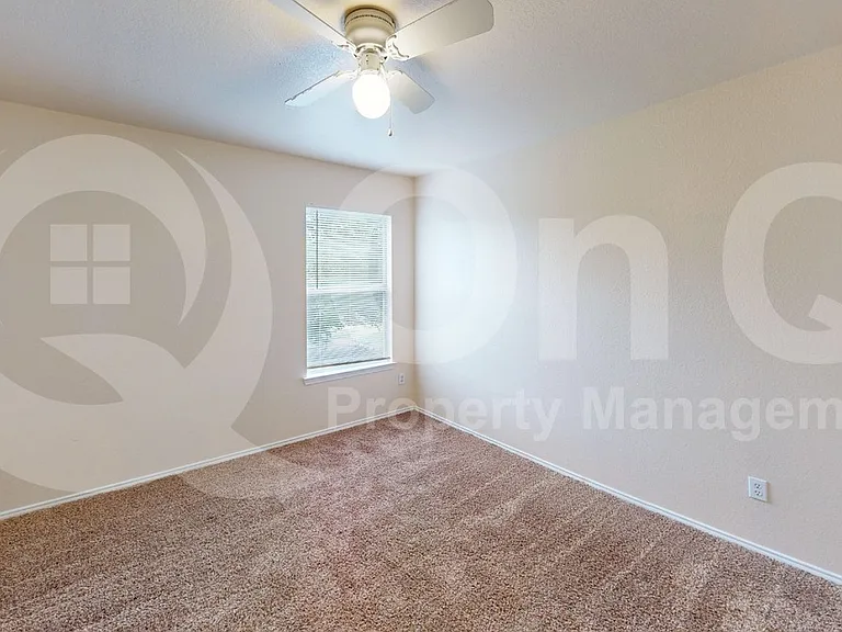 4009 Apple St — Photo 17