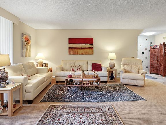 3rd image of 2540 N Whitewater Club Dr #B