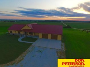 1617 County Road Z, Cedar Bluffs, NE 68015